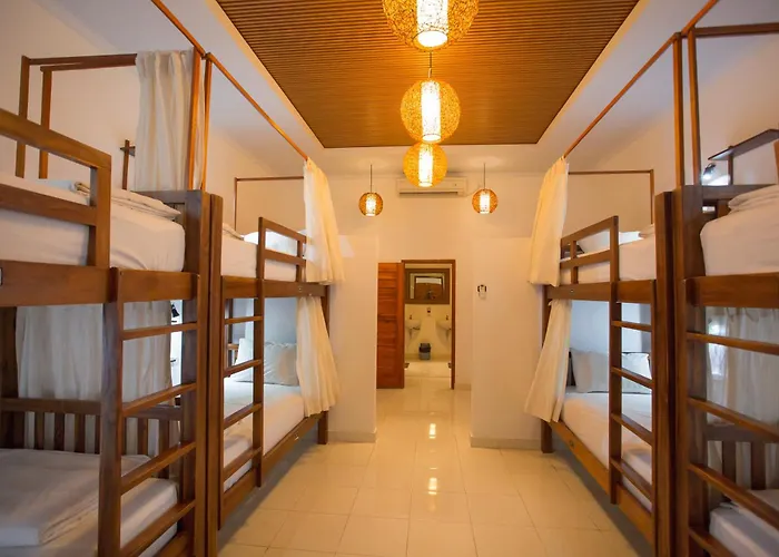 Nuansa Penida Hostel Toyapakeh