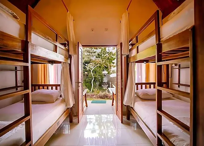 Hostel Nuansa Penida *